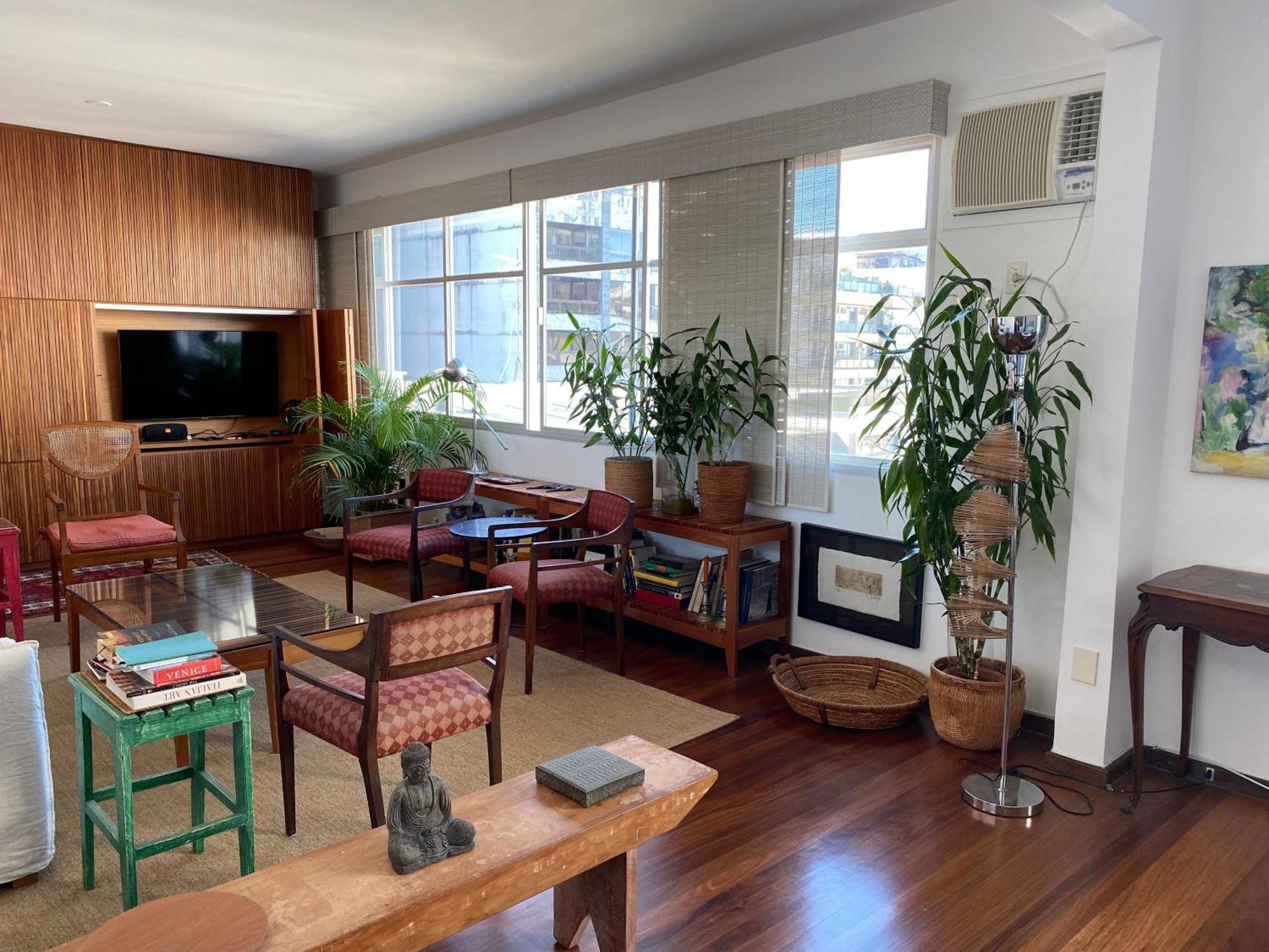 Leblon, Excelent Flat, Plenty Of Natural Light * Rio de Janeiro